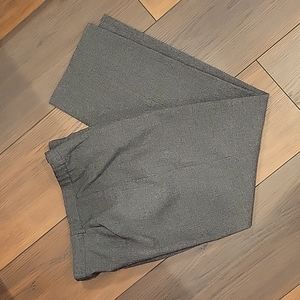 White Stag 10P black-checkered trousers